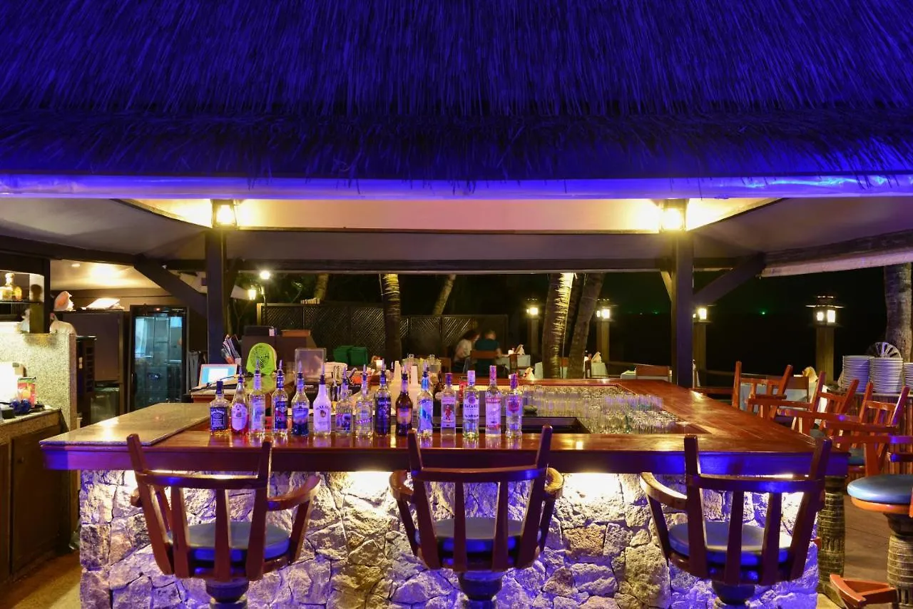 נאי טון ביץ' Andaman White Beach Resort - Sha Plus