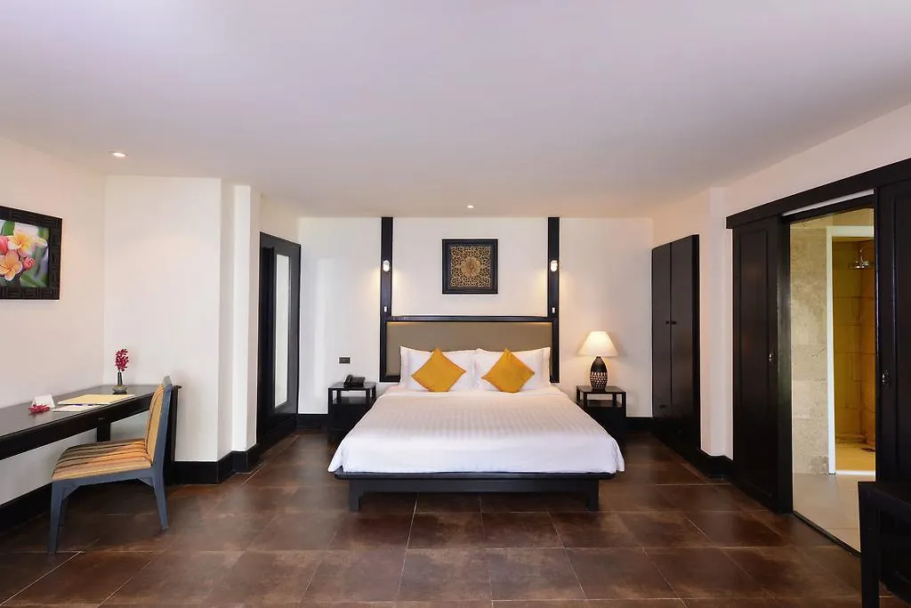 Andaman White Beach Resort - Sha Plus Nai Thon Beach